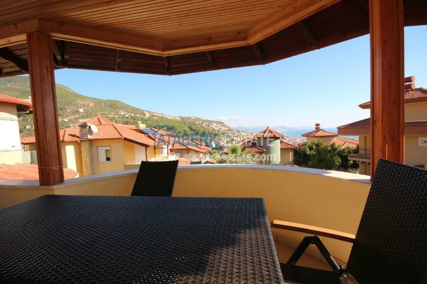 Уютная вилла, с мебелью и техникой в жилом комплексе 42