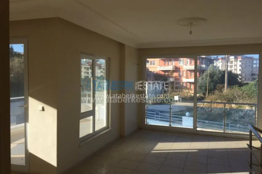 На срочной продаже квартиры по самым низким ценам в городе! 2 