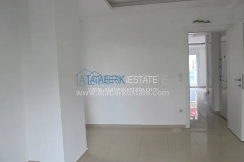 Новая двухкомнатная квартира в центре Аланьи. 12 