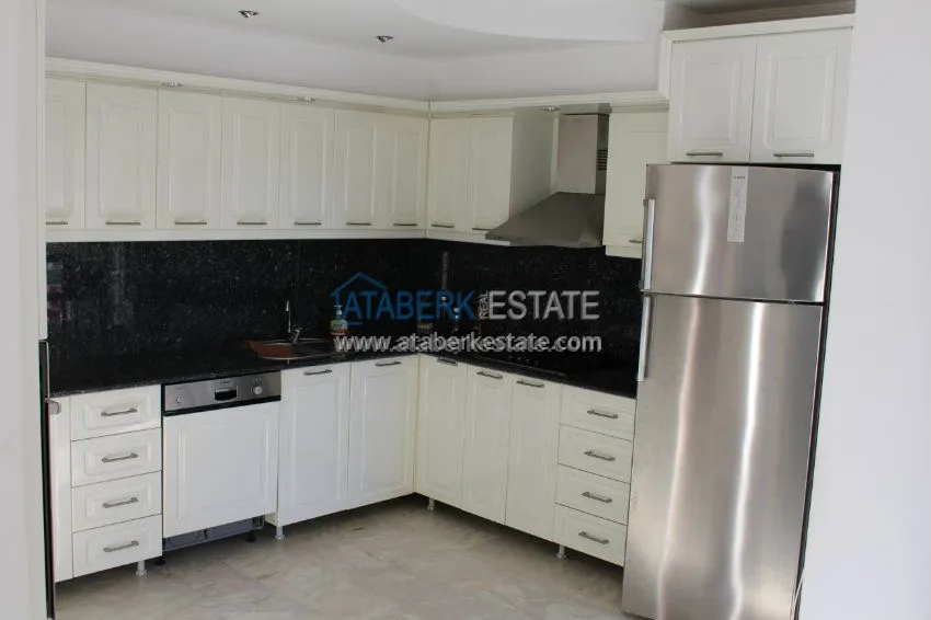 Дом с садом и бассейном у моря 11 