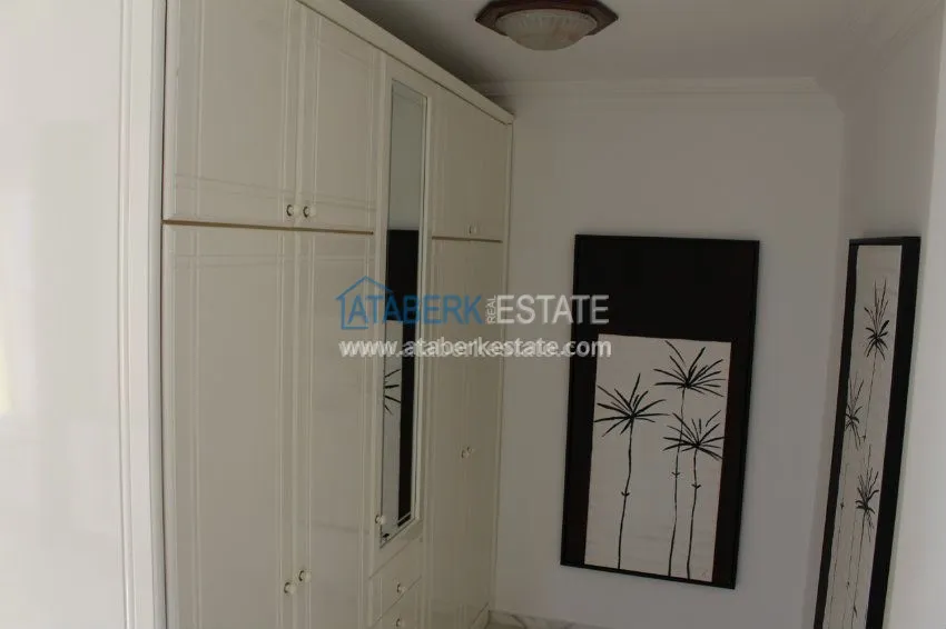 Дом с садом и бассейном у моря 25 