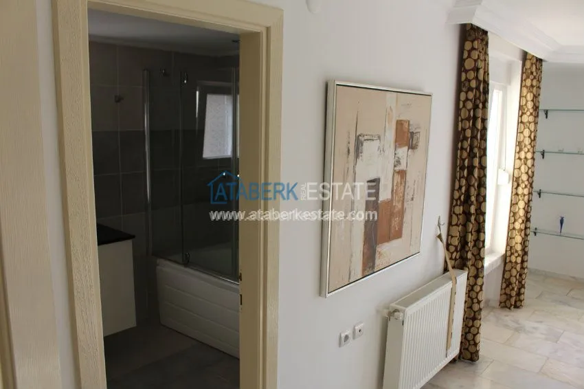 Дом с садом и бассейном у моря 27 