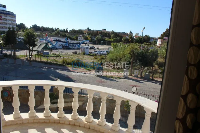 Дом с садом и бассейном у моря 31 