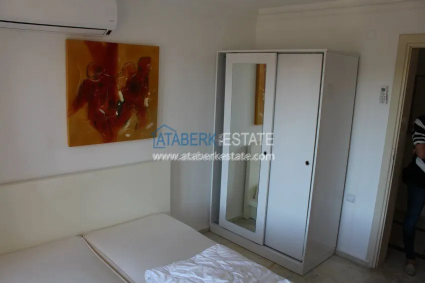 Дом с садом и бассейном у моря 38 