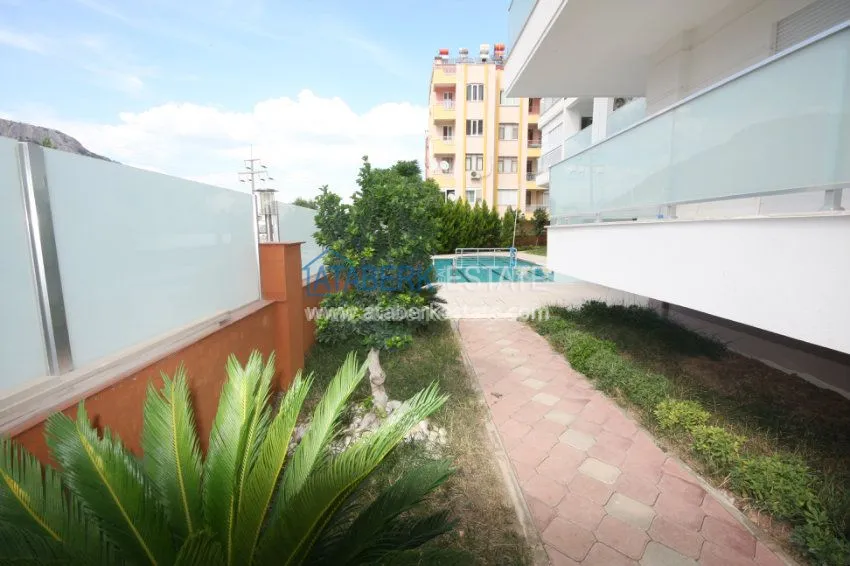 Новые квартиры в Анталии в прекрасном комплексе 32