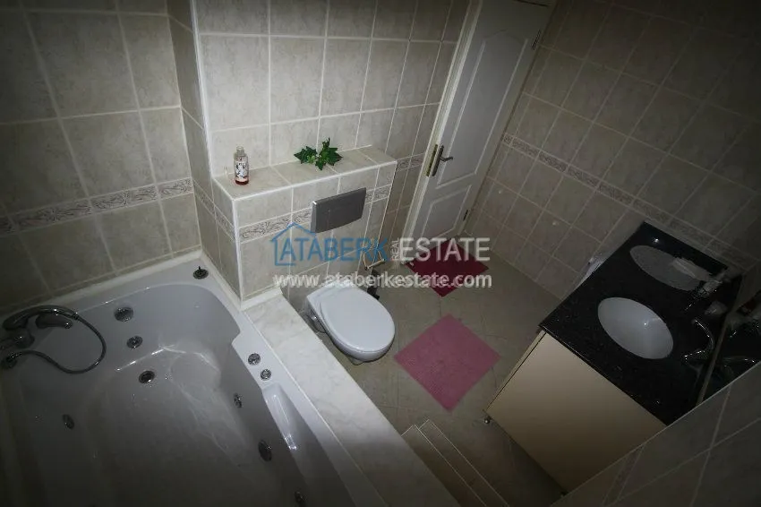 Трехкомнатные апартаменты с видом на Средиземное море. 11 