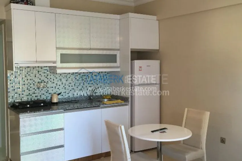 Однокомнатные квартиры на продажу в 200 метрах от моря 13