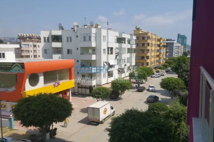 Апартаменты 1+1  с бассейном в Махмутлар. 5 