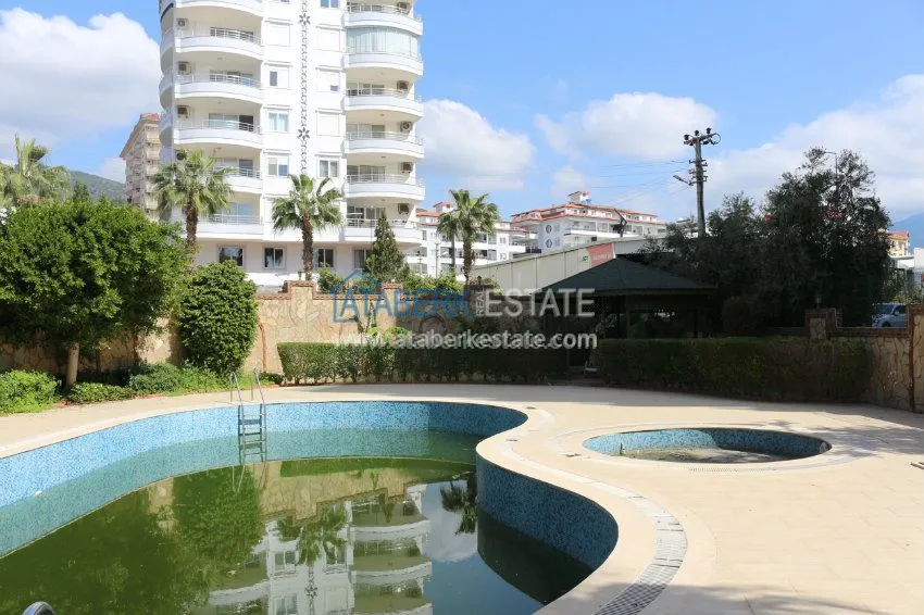 Апартаменты с видом на море в районе Конаклы. 36 