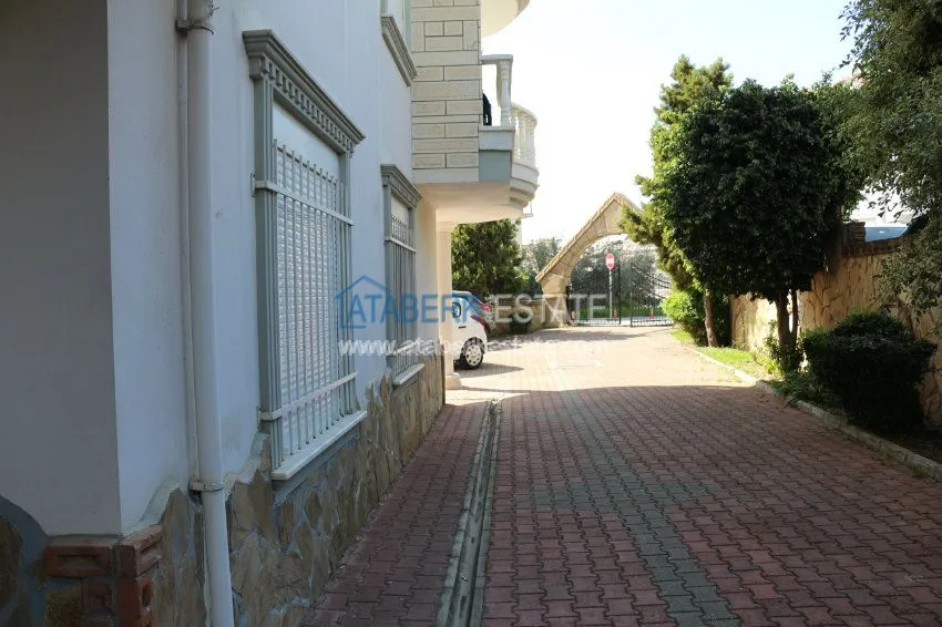 Апартаменты с видом на море в районе Конаклы. 39 