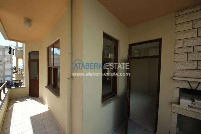 Квартира в 100 метрах от моря по супер стоимости с отдельной кухней 7 