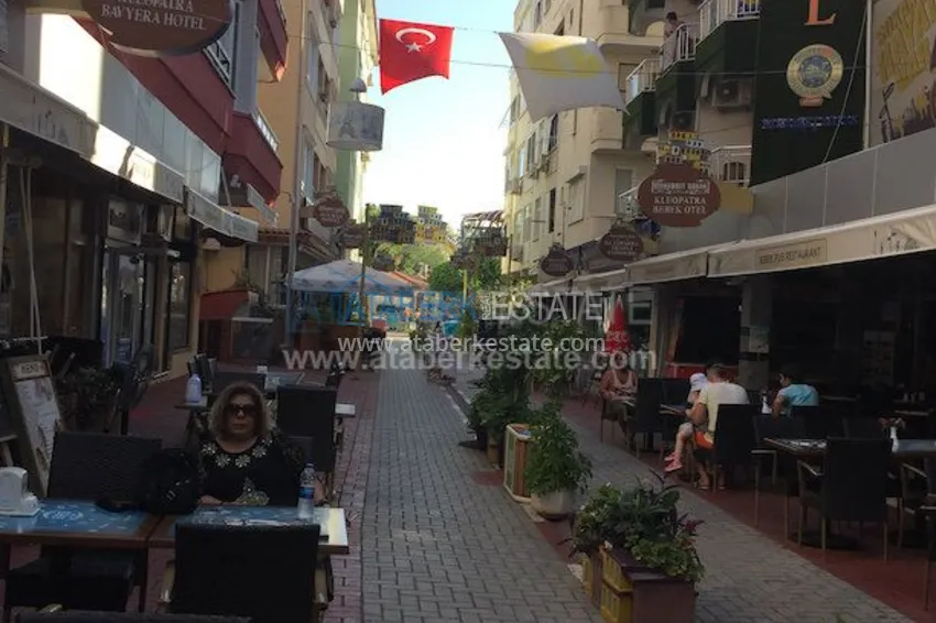 Городской отель с апартаментами в районе пляжа Клеопатра. 1 