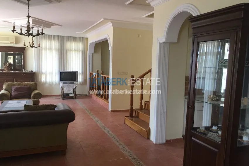 Вилла на Кале с потрясающим видом. 2 