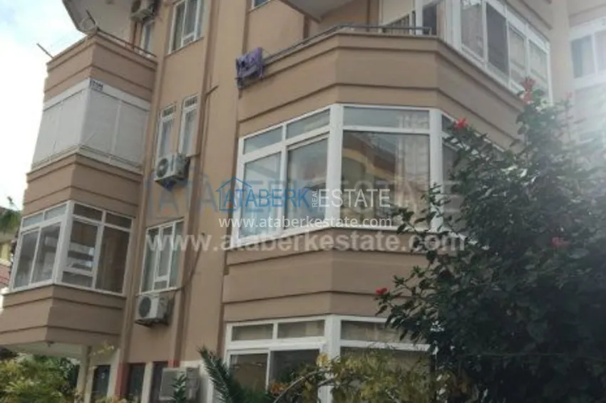 Бюджетная квартира 1+1 в городском доме. 1 