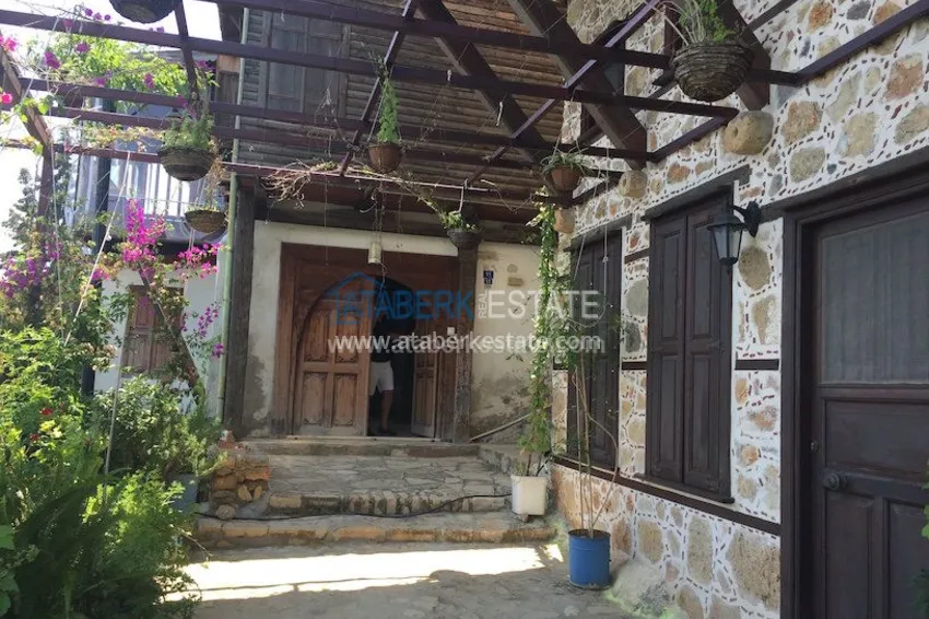 Старинный особняк с потрясающим видом 27 