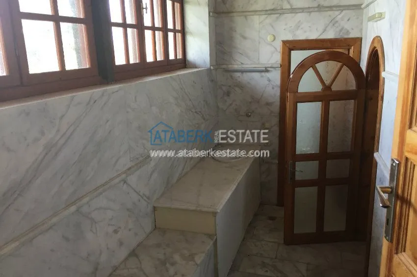 Старинный особняк с потрясающим видом 35 