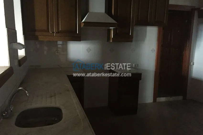 Старинный особняк с потрясающим видом 38 