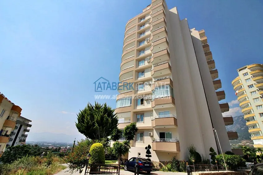 Трехкомнатная квартира в районе Махмутлар, Алания 1 