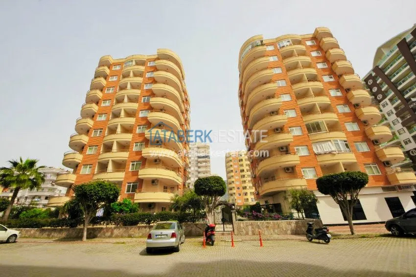 Меблированная 2+1 от собственника в надежном, добротном доме от известного застройщика 1 