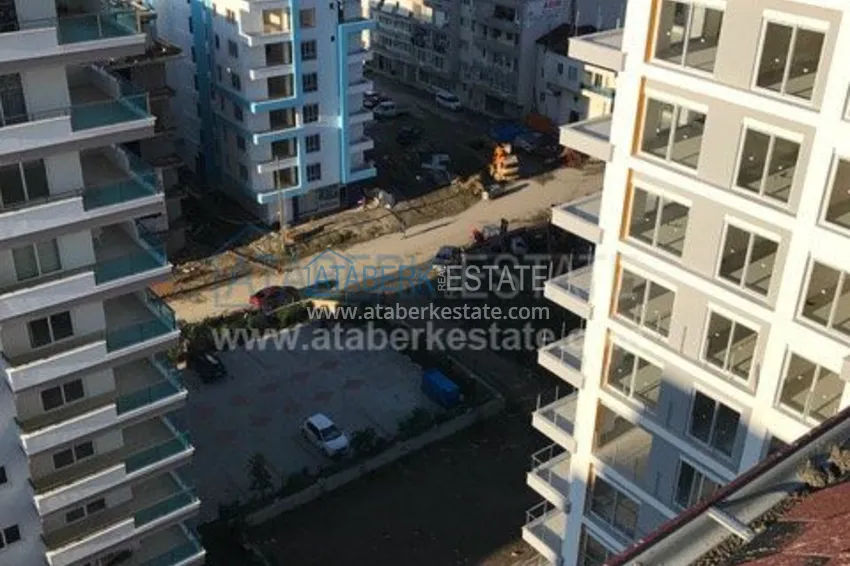 Новый современный комплекс в центре Махмутлар 9