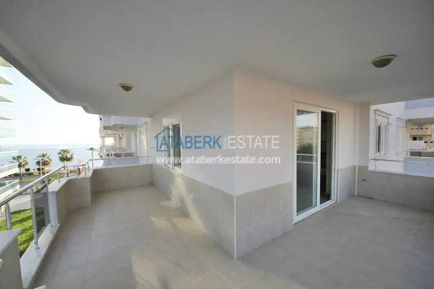 Квартира 2+1 на первой линии  3 