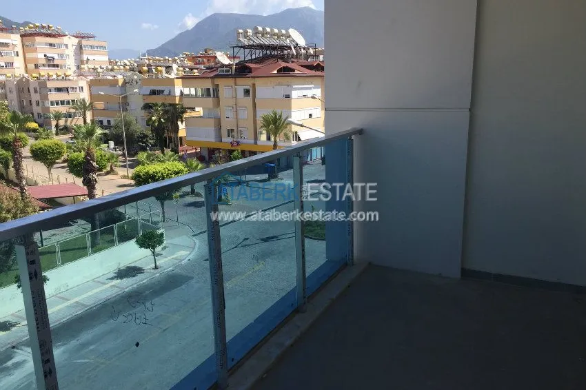 Квартиры разных планировок в европейском районе Оба 45 