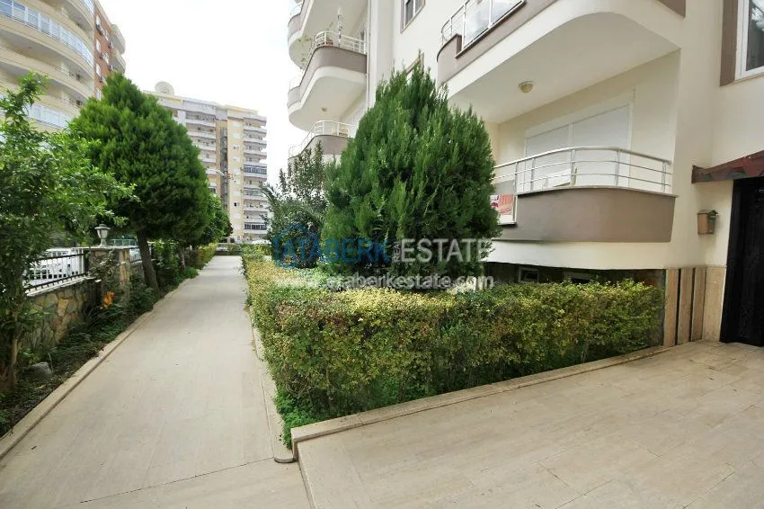 Дуплекс с 5 комнатами в 300 мерах от пляжей. 4 