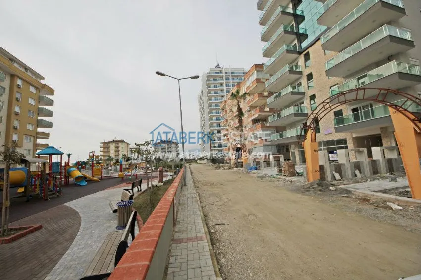 Трехкомнатная квартира в новостройке по низкой цене! 2 