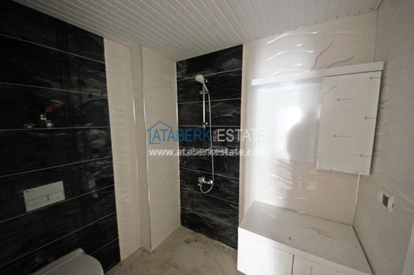 Трехкомнатная квартира в новостройке по низкой цене! 25 