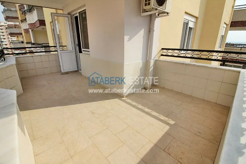 3+1 c частичным видом на море в Махмутларе 18 