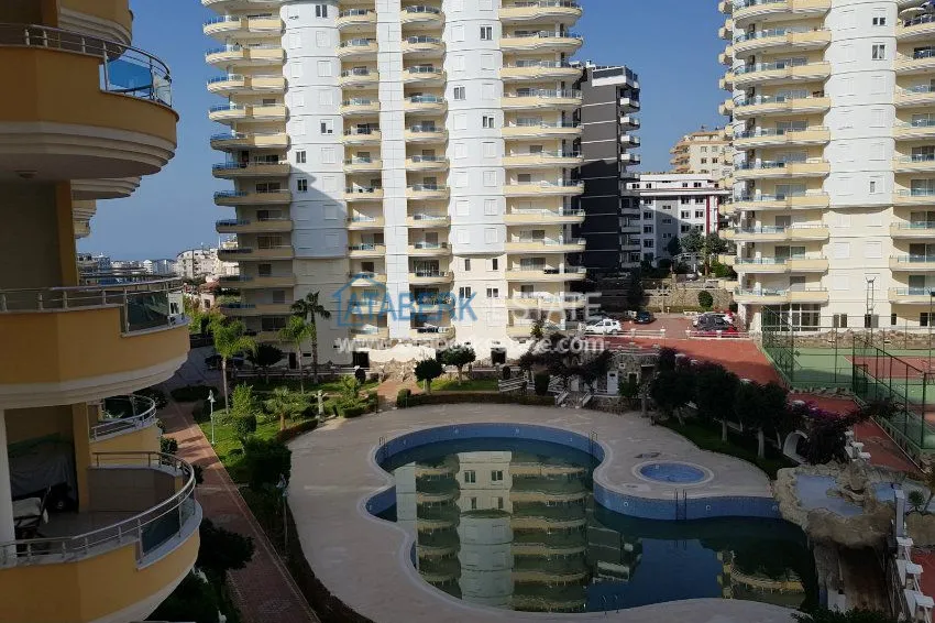 На продаже от собственника квартиры в Парадайс Хилл 11 