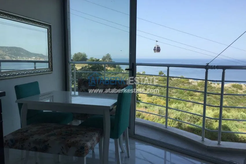 Эксклюзивная 3+1 в самом сердце Алании, на крепости, с потрясающим видом на море и пляж Клеопатры 2 