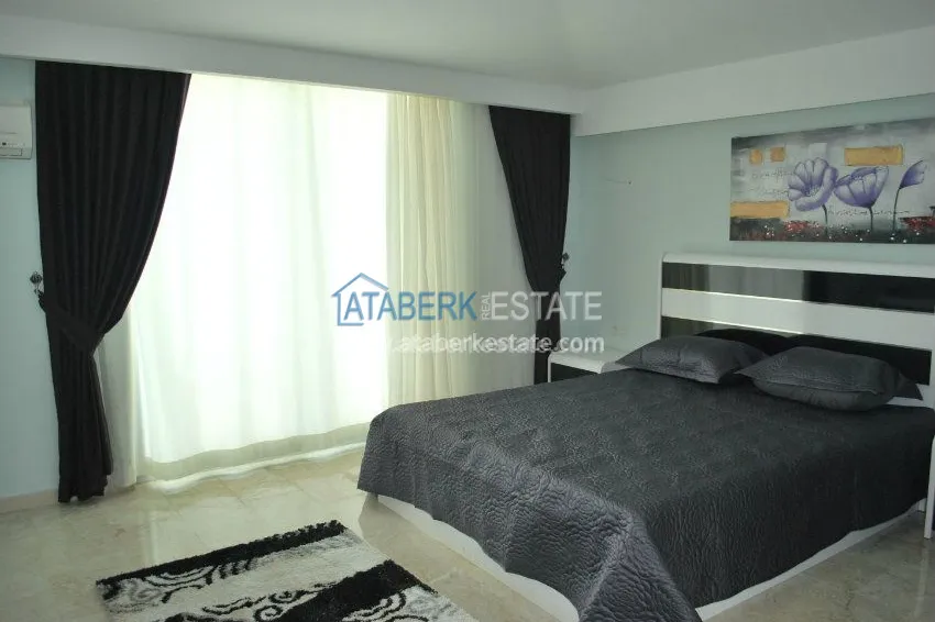 Пентхаус на первой береговой линии, с видом на море, ждет вас! 14 