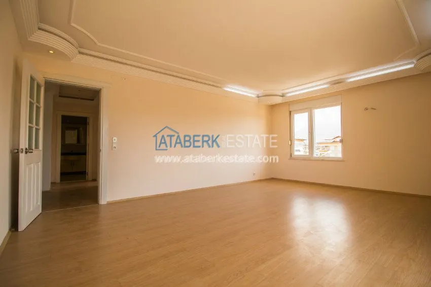 В европейском районе Оба-новом центре Аланьи - отличный пентхаус с прекрасным расположением 20 