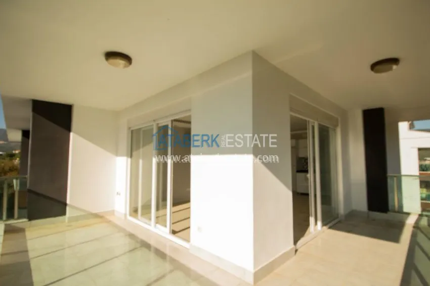 Апартаменты в жилом комплексе район Кестель 16 