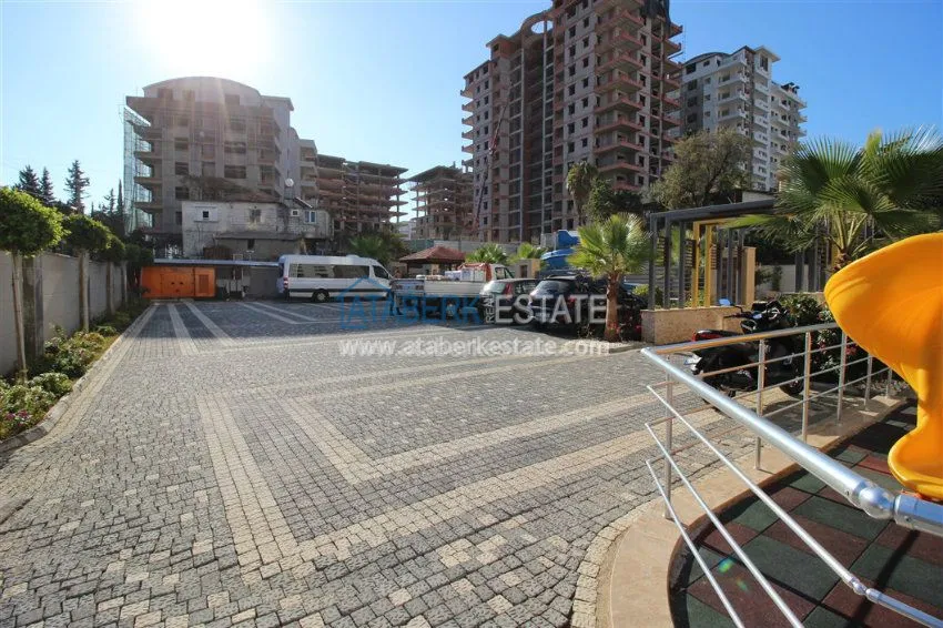 Уютная квартира в современном комплексе района Махмутларе 15 