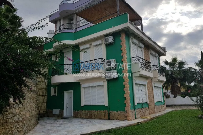 Вилла с тремя спальнями в районе Конаклы. 13 