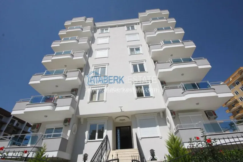 Срочная продажа, двухкомнатная квартира с отличным расположением 1 