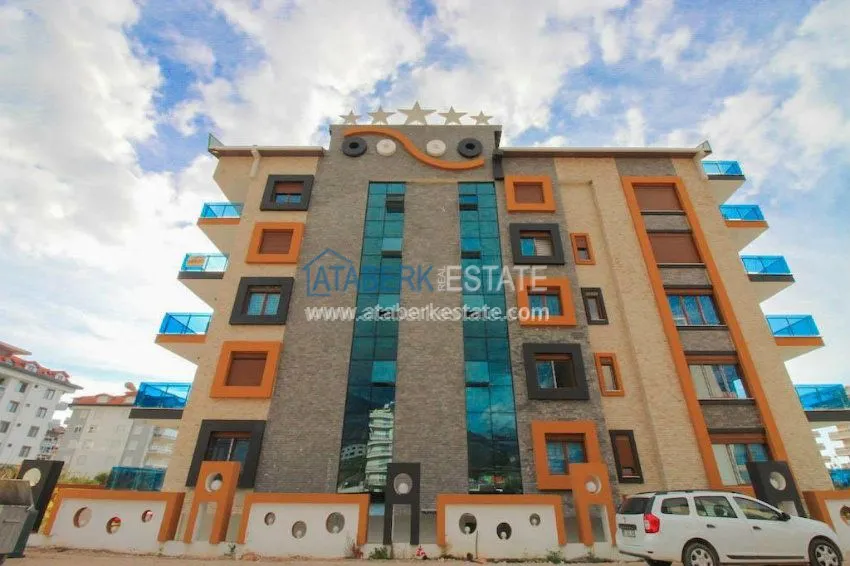 Апартаменты 1+1 в благоустроенном комплексе на первой линии 24 