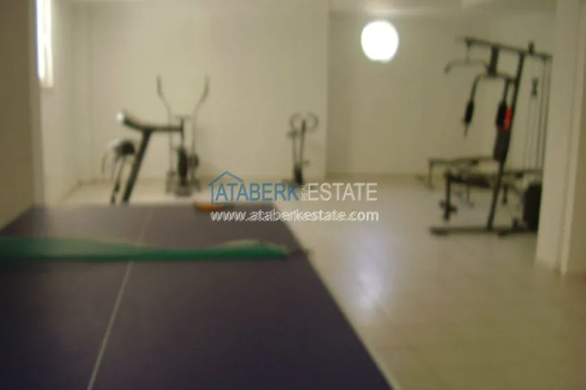 Срочная продажа, двухкомнатная квартира с отличным расположением 7 