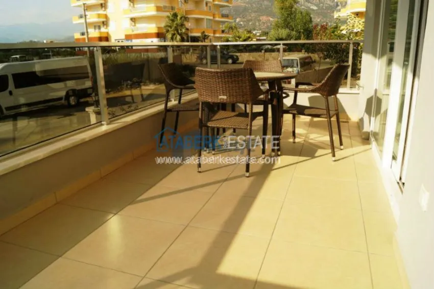 Аренда квартиры в комплексе с закрытым бассейном у моря в популярном районе Аланьи Махмуларе 17