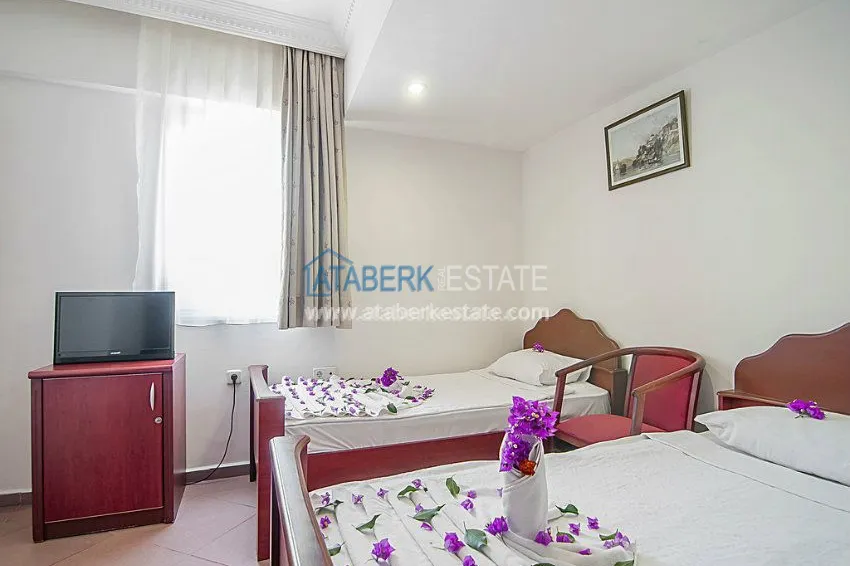 Популярный отель в самом центре Алании 22