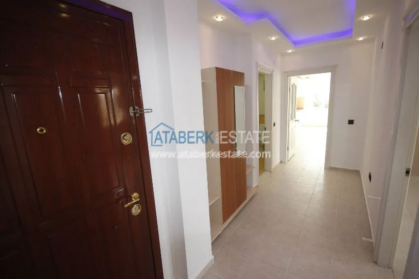 Просторная трехкомнатная квартира напрямую от собственника 5 