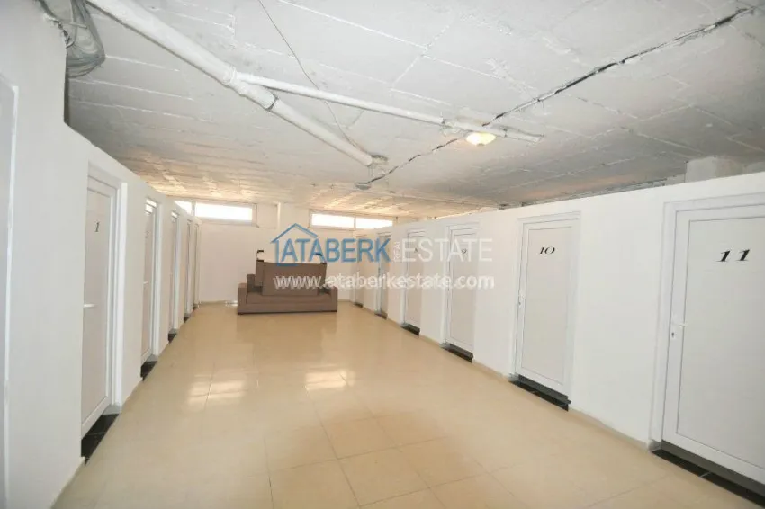 Трехкомнатная квартира на первой линии от моря 15