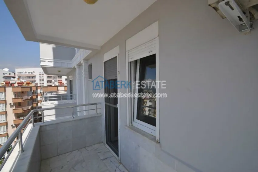 Вилла с тремя спальнями с панорамным видом на Аланию 44 