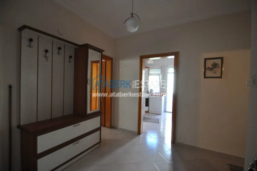 Трехкомнатная квартира на первой линии от моря 29