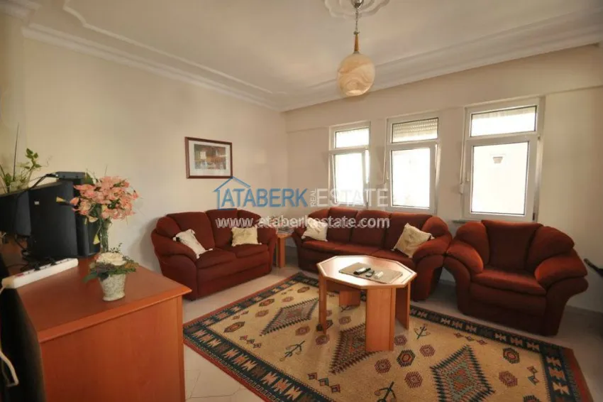 Трехкомнатная квартира на первой линии от моря 31