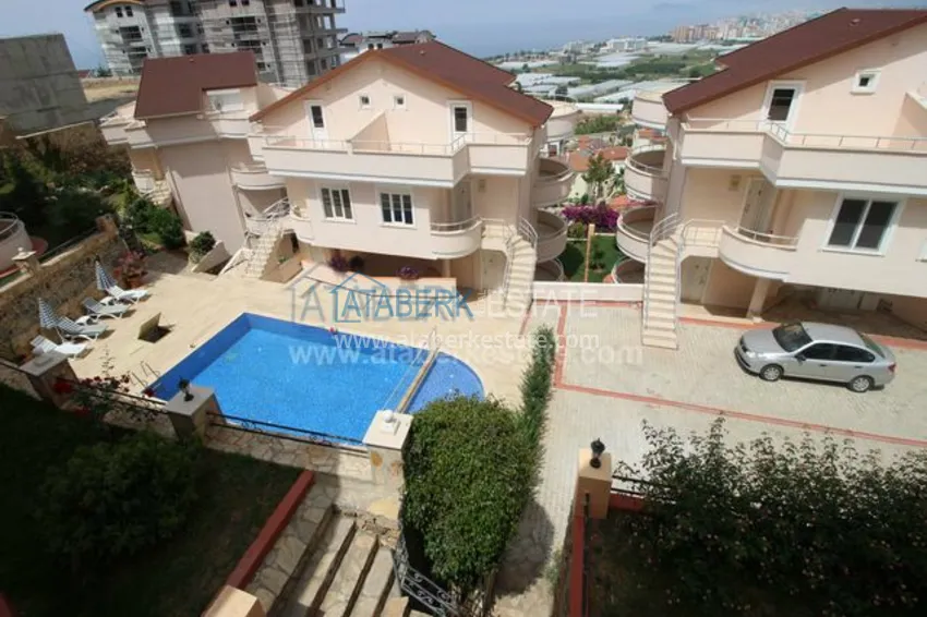 Вилла близнец 2+1 в Каргыджак с потрясающим панорамным видом на море 1 